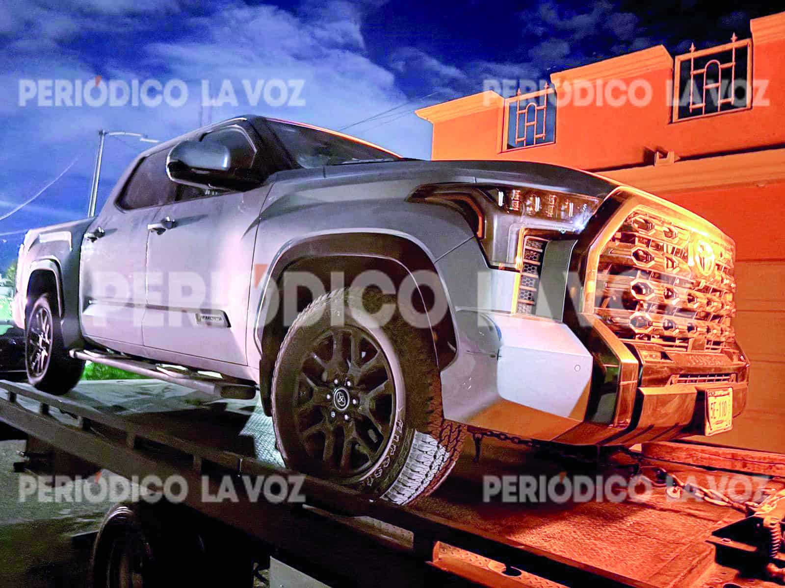 Conductor ebrio se atrinchera en Monclova tras persecución policiaca