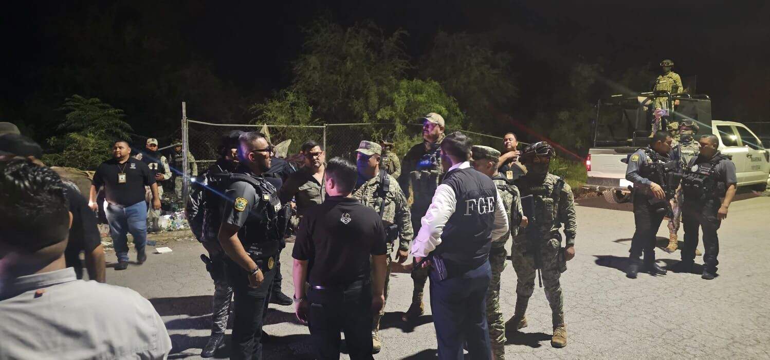 Aseguran drogas  y armas en cateo; hay una mujer detenida