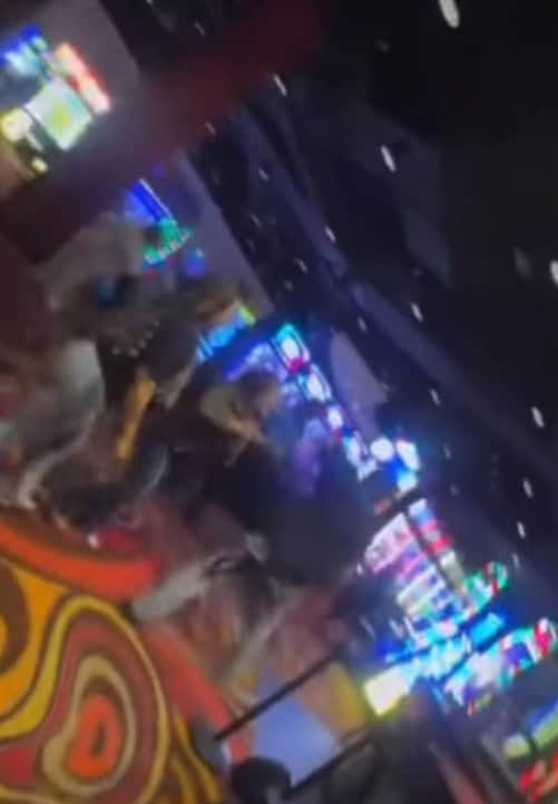 Discusión entre dos parejas en el Casino Kickapoo de Eagle Pass se vuelve viral