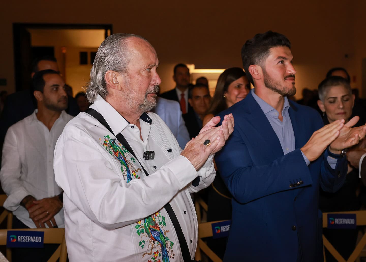 Samuel García y Mariana Rodríguez lamentan la muerte de Mauricio Fernández en Nuevo León