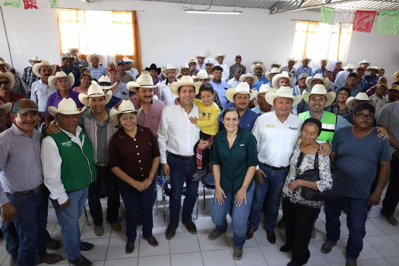 Entrega de semilla forrajera en Saltillo fortalece el campo