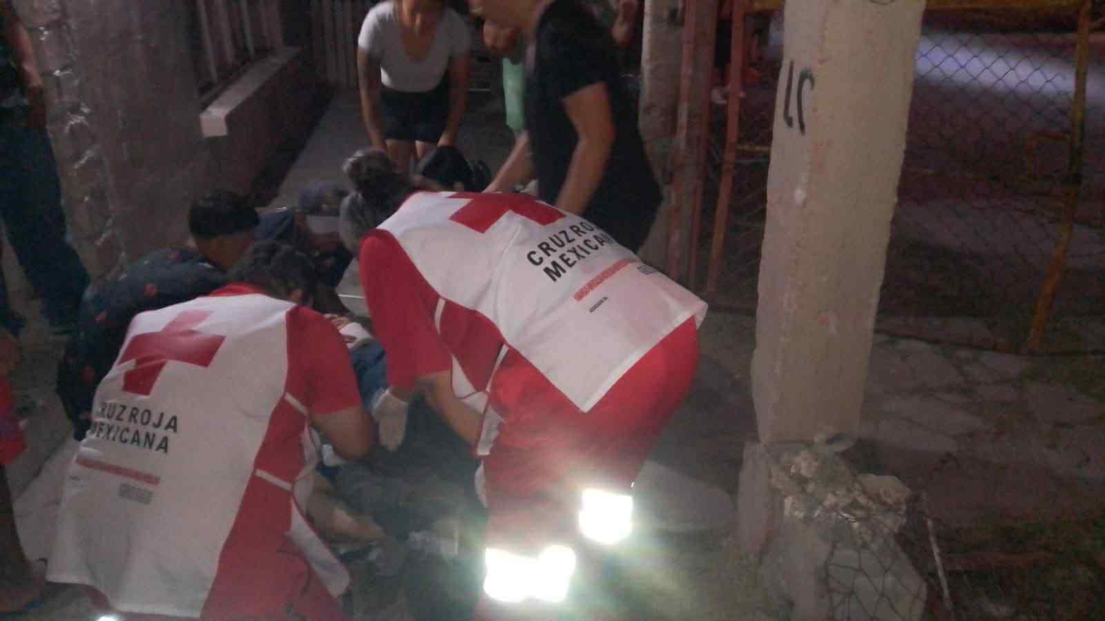 Protección Civil auxilia a adolescente tras accidente en Coahuila