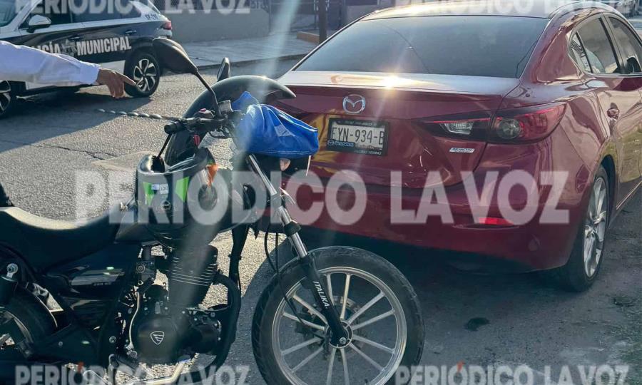 Oficial de Policía de Monclova Resulta Herida en Accidente Vial