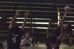 LMV consigue cómoda victoria sobre Halcones en voleibol