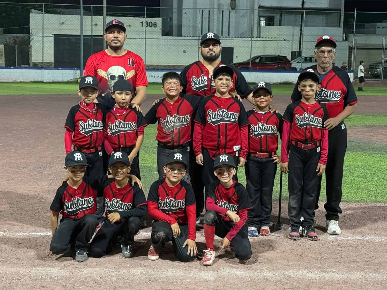 Bravos del Teocalli empatan serie con contundente victoria