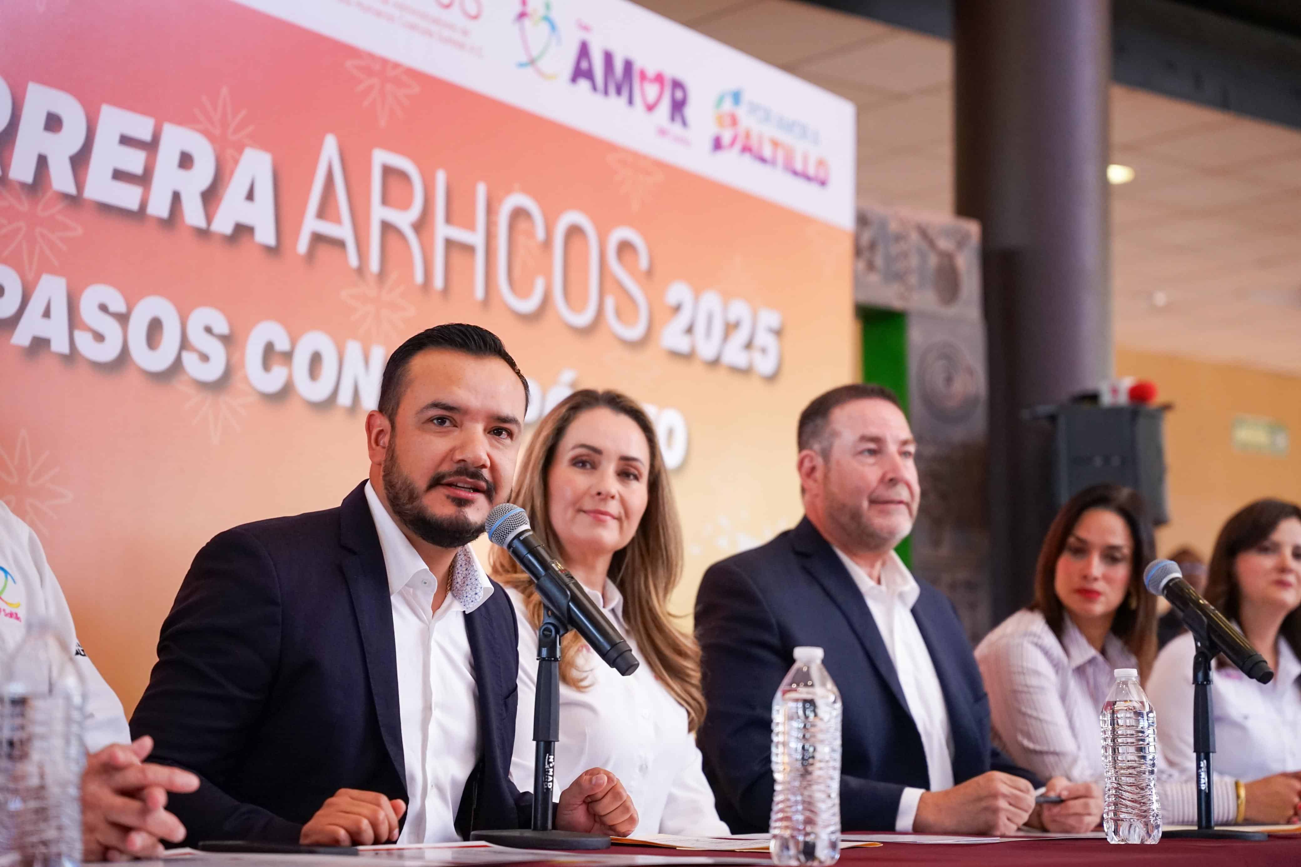 Carrera ARHCOS 2025 en Saltillo para operaciones de corazón en DIF
