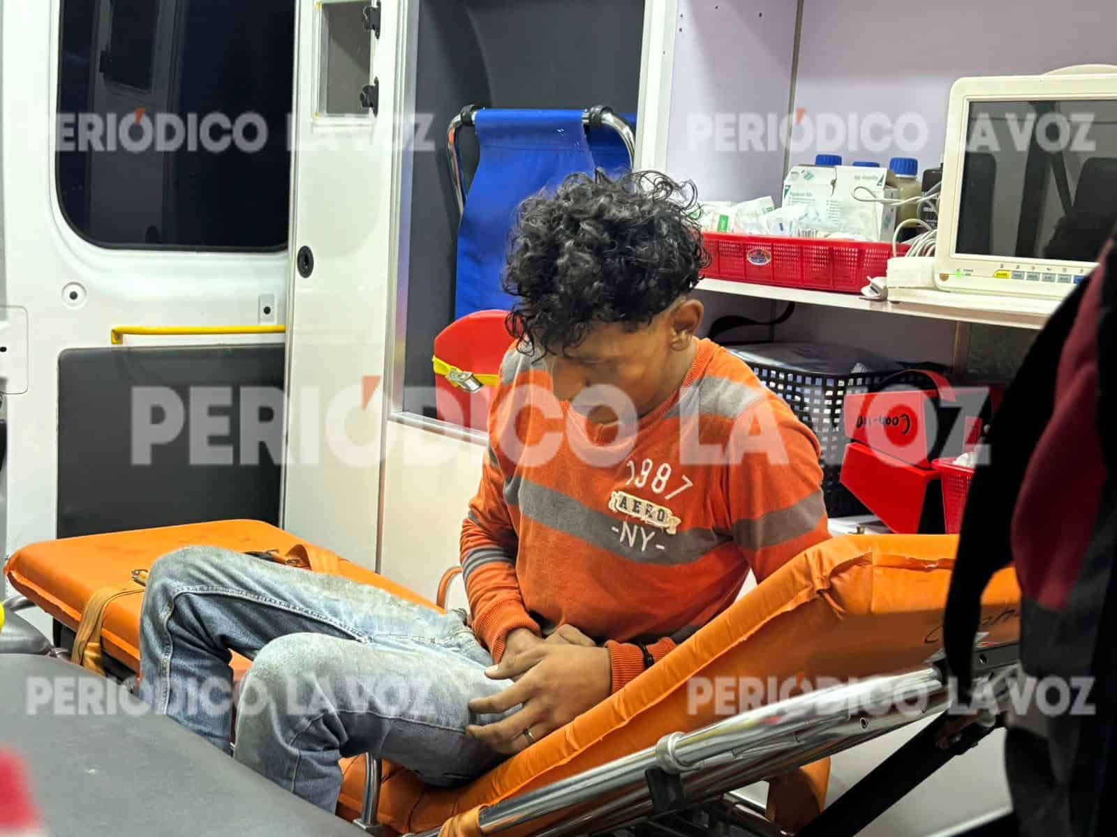 Hombre cae del techo en Monclova
