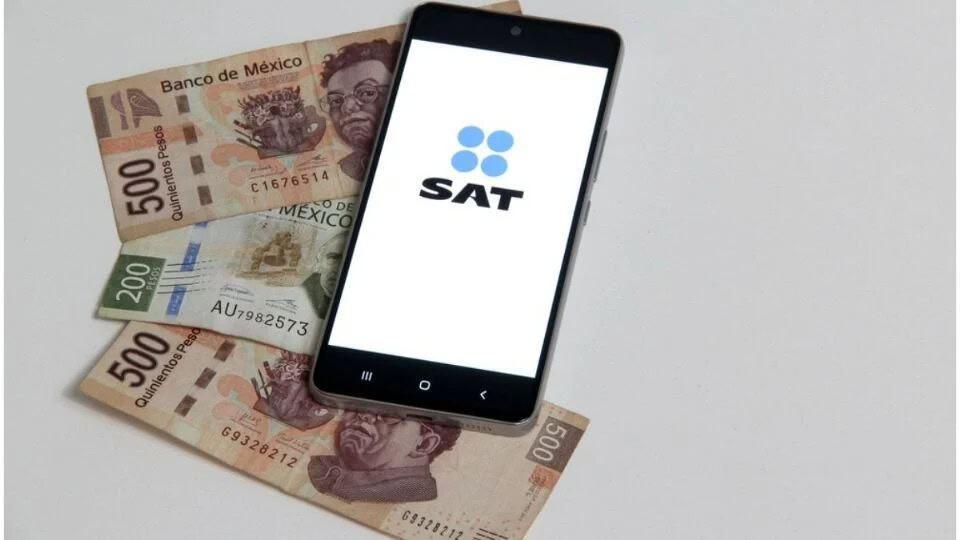 SAT expone red de corrupción en aduanas nacionales