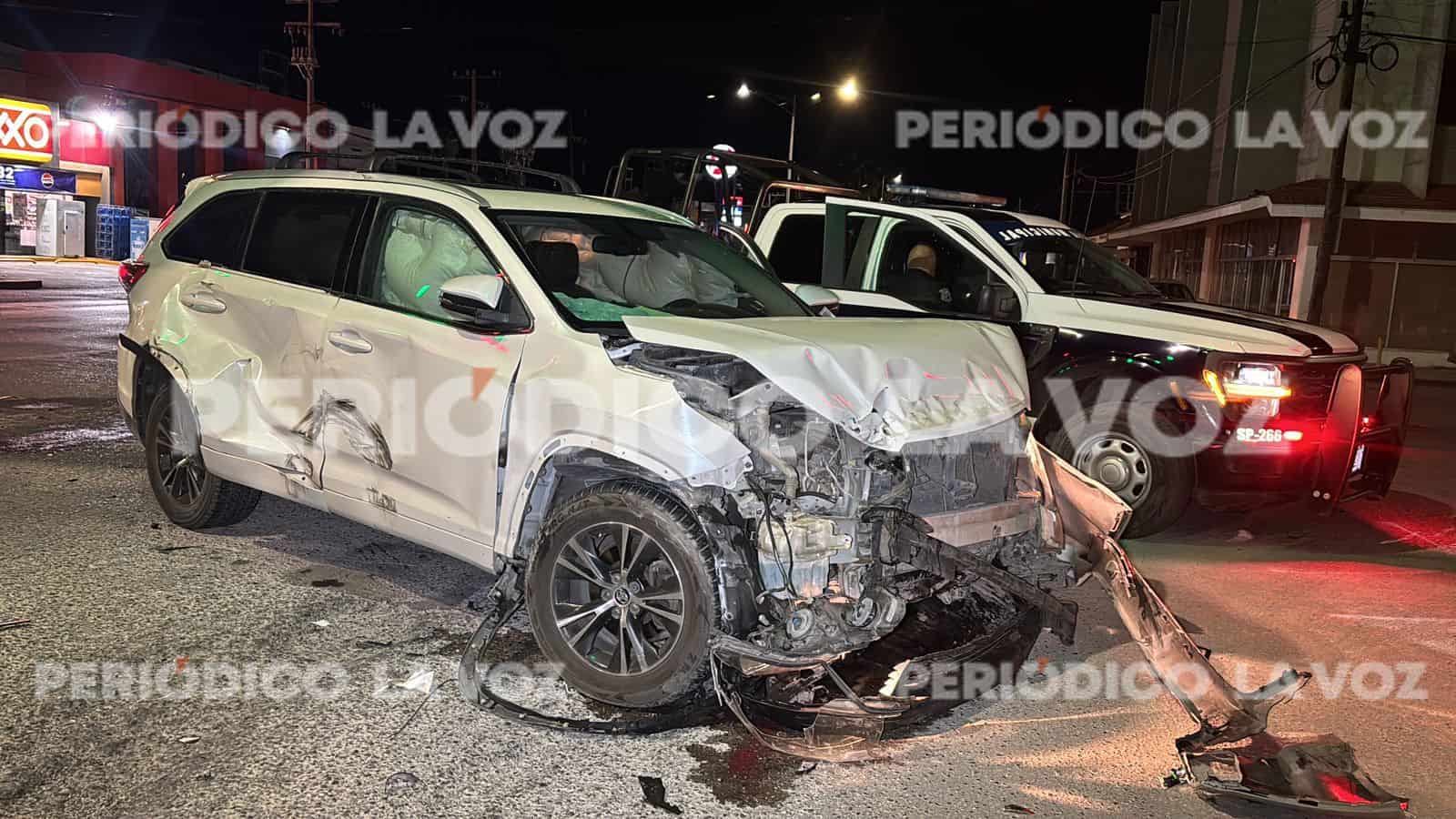 El fuerte encontronazo ocurrió en el cruce del bulevar Benito Juárez y la avenida Acereros