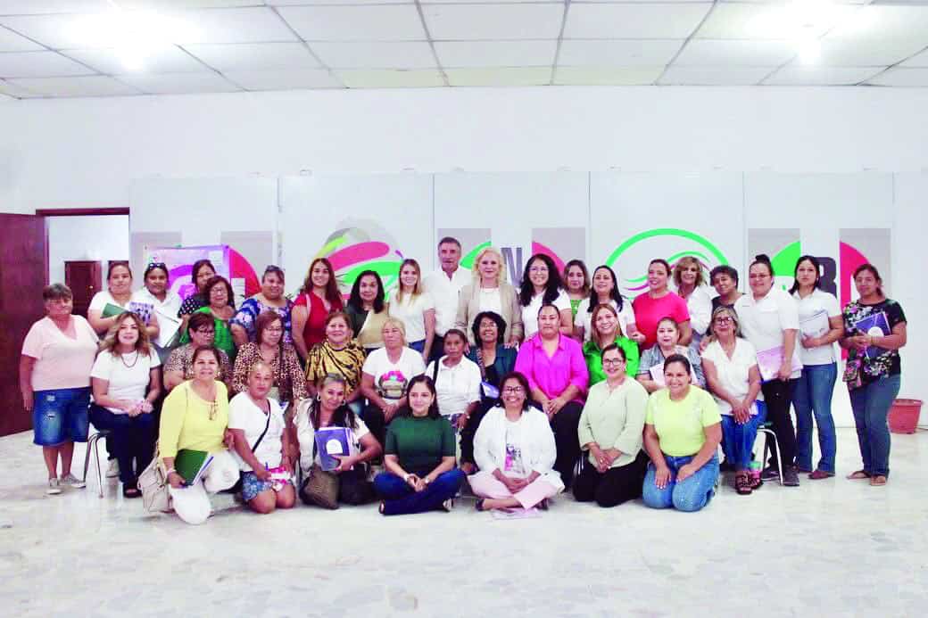 Taller de Liderazgo Político para Mujeres en Múzquiz