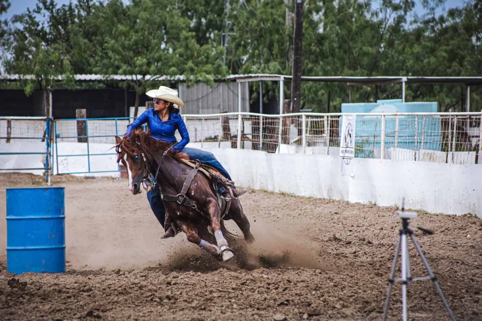 Jóvenes de Morelos brillan rumbo al Campeonato Estatal de Rodeo FMR