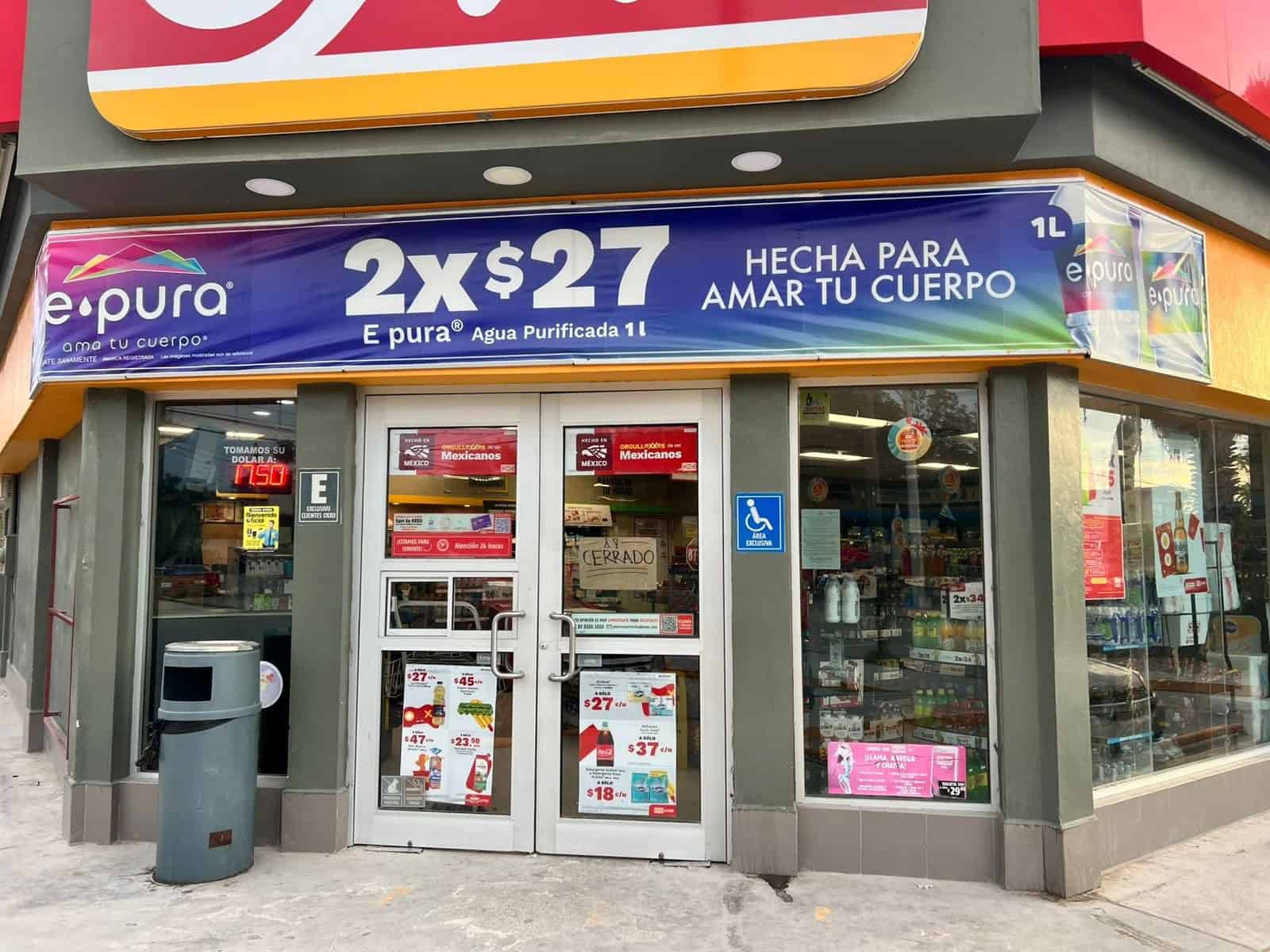 Violento asalto a Oxxo en Nava: ladrones huyen con dinero y cigarros