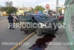 Accidente en Castaños deja conductor con molestias físicas