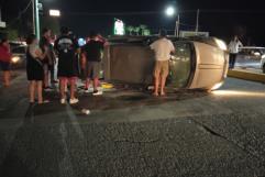 Accidente con volcadura en Paseo de los Leones de Sabinas, Coahuila