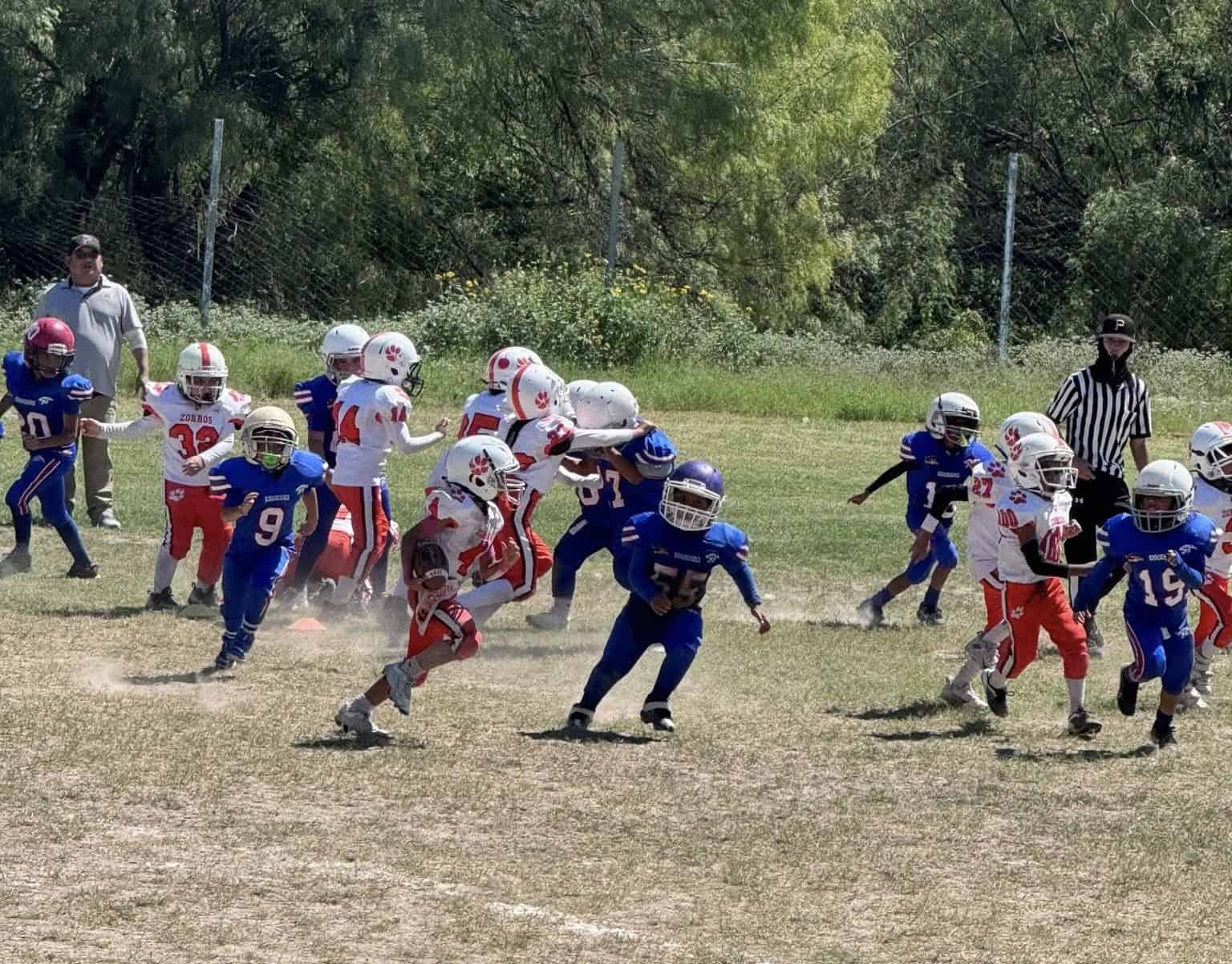 Emocionantes partidos infantiles en Piedras Negras