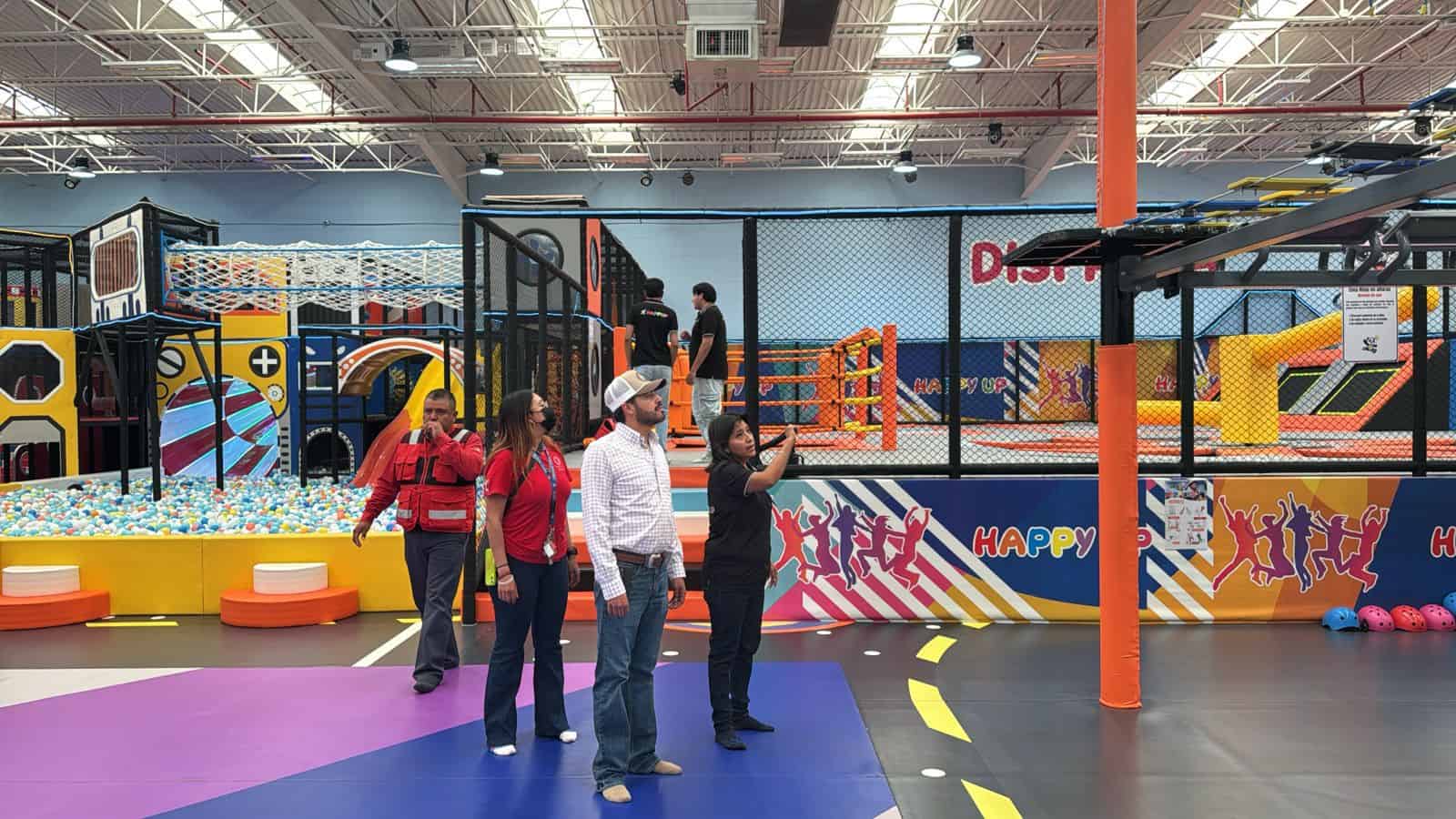 Accidente de menor en parque de trampolines despierta preocupación en autoridades