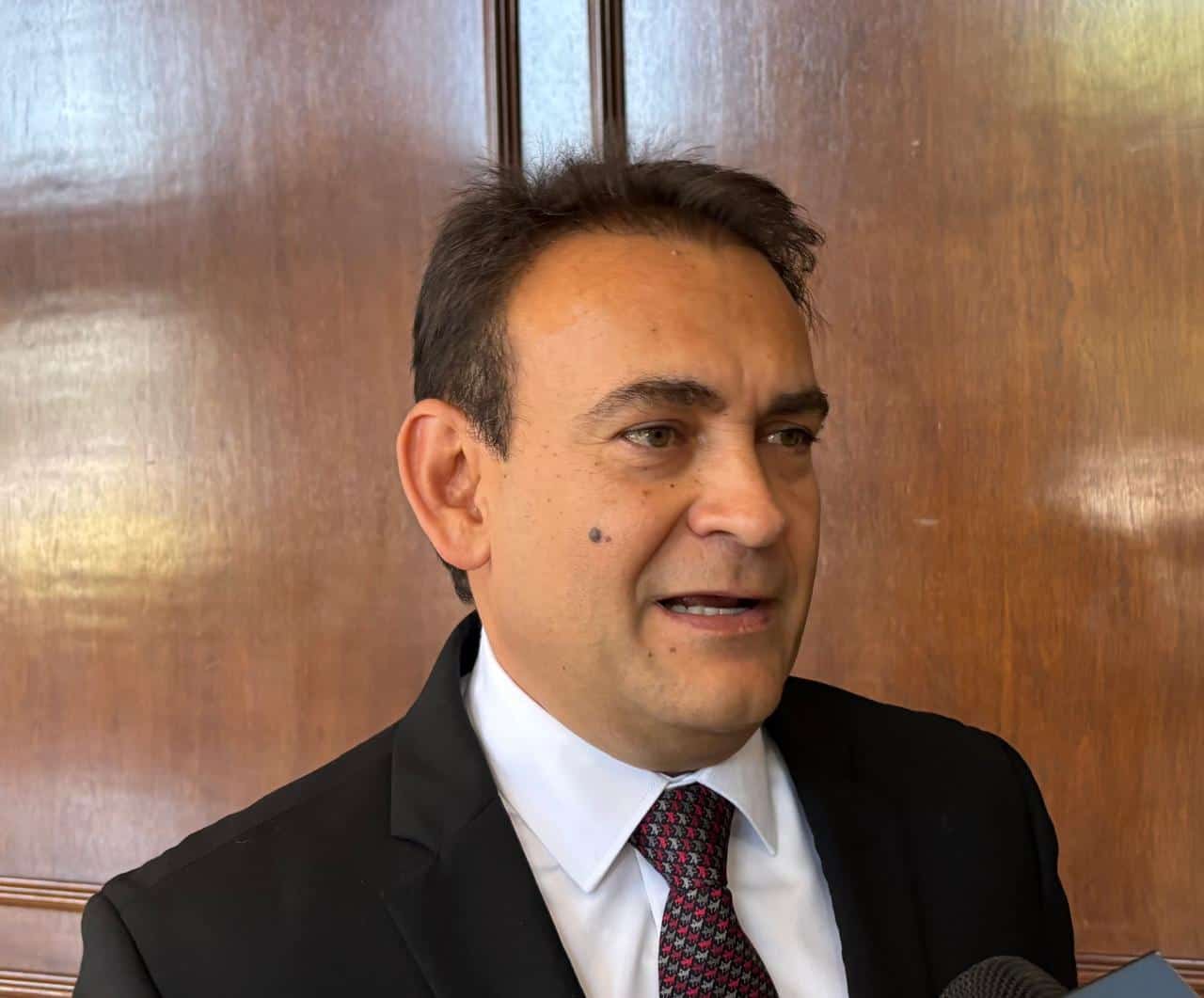 Presentan reforma para castigar agresiones al personal educativo en Coahuila