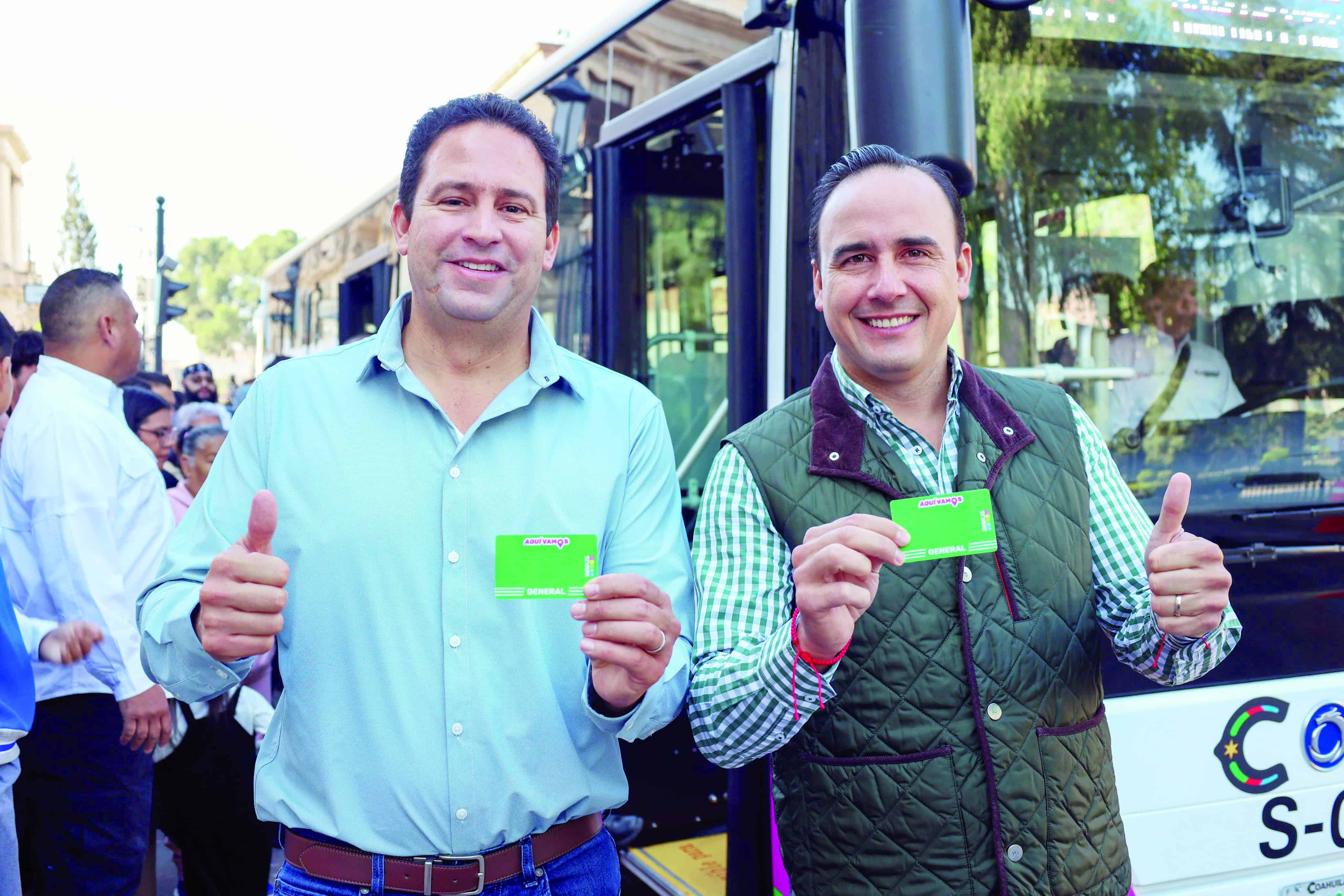 Manolo Jiménez y Javier Díaz inician proyecto de movilidad gratuita en Saltillo