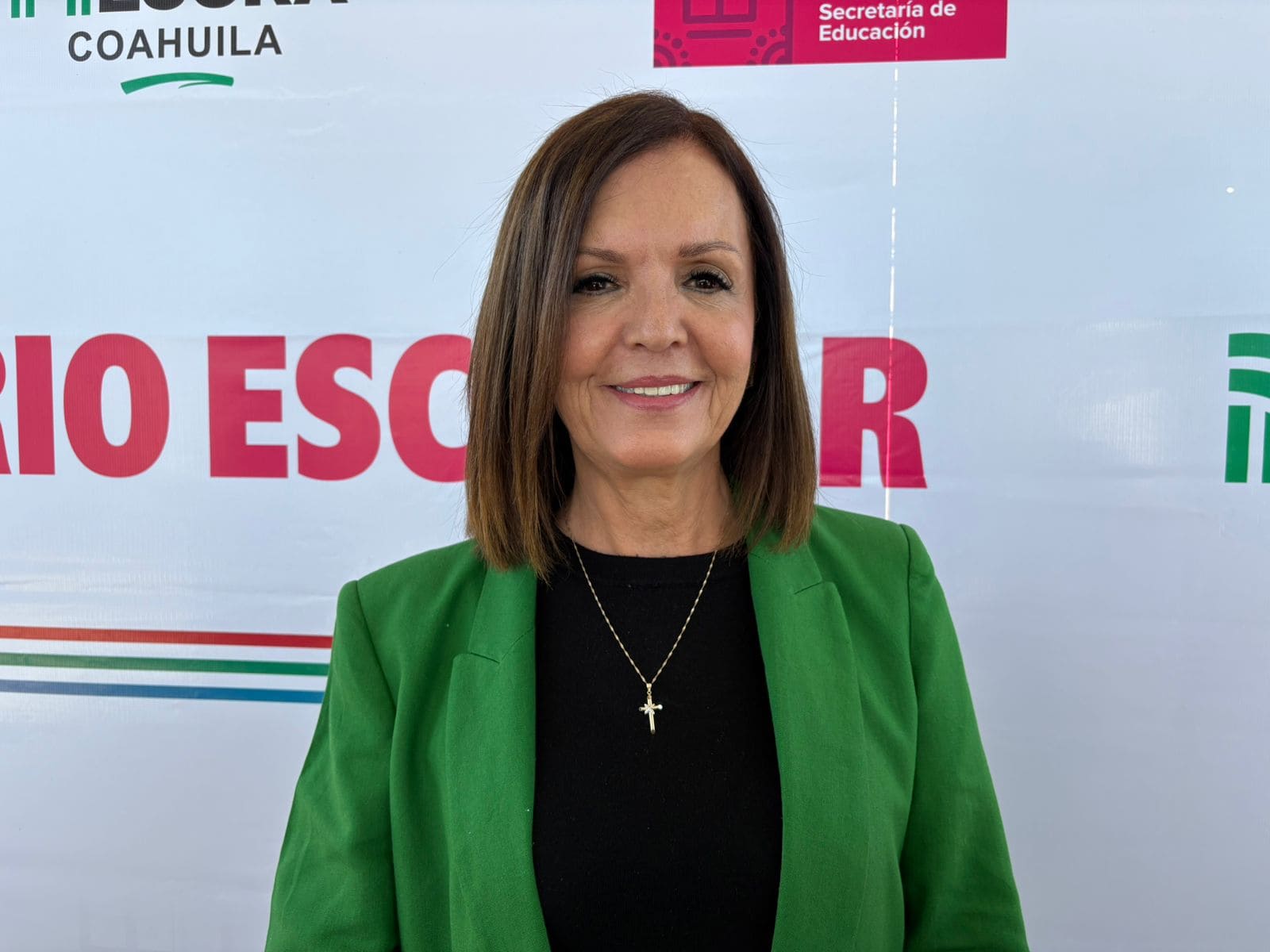 Alcaldesa de Frontera anuncia programa de limpieza en escuelas primarias