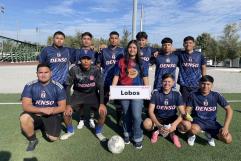 Lobos inicia con victoria en la Liga de Fútbol de Denso
