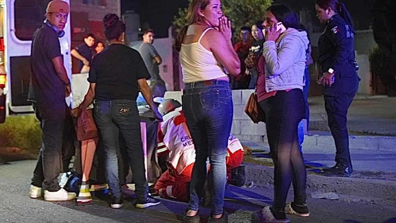 Tractocamión atropella mortalmente a peatón en Saltillo
