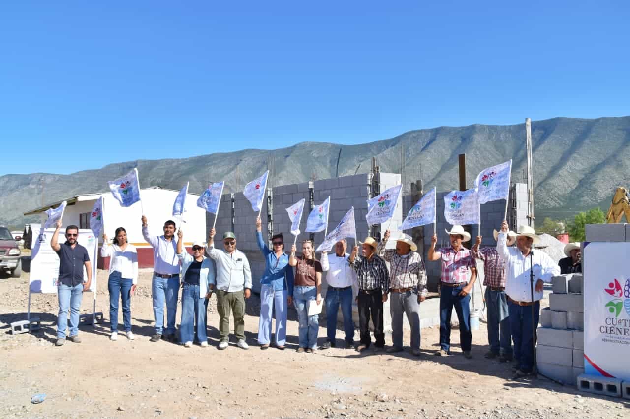 Alcalde Víctor Manuel Leija Vega impulsa desarrollo educativo en la región