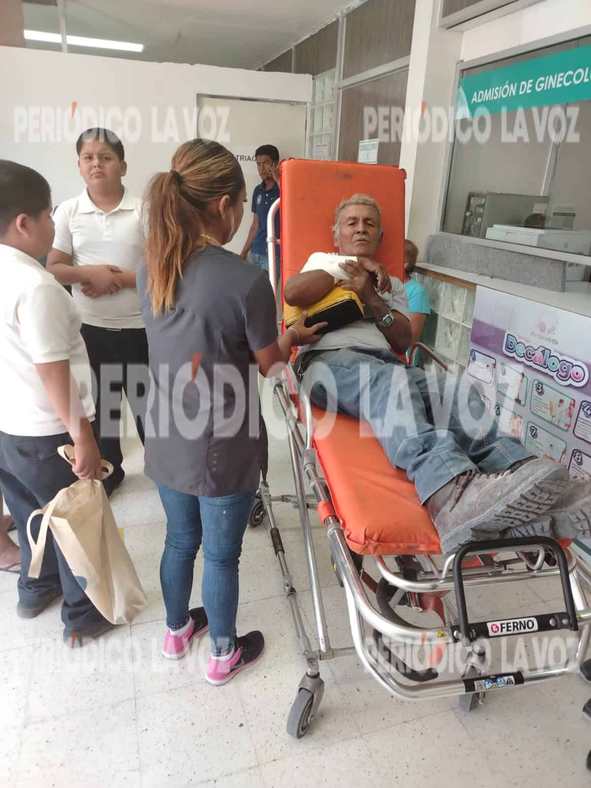 Trabajador del ayuntamiento de Castaños herido por maquinaria pesada