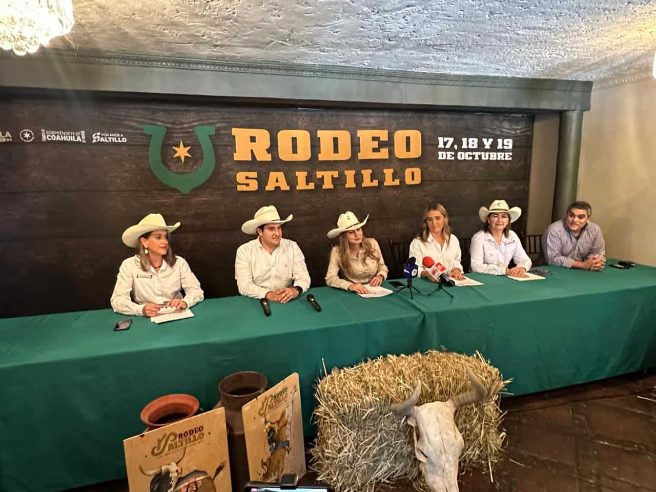Presentan oficialmente el Rodeo Saltillo 2025 en gira por la región norte