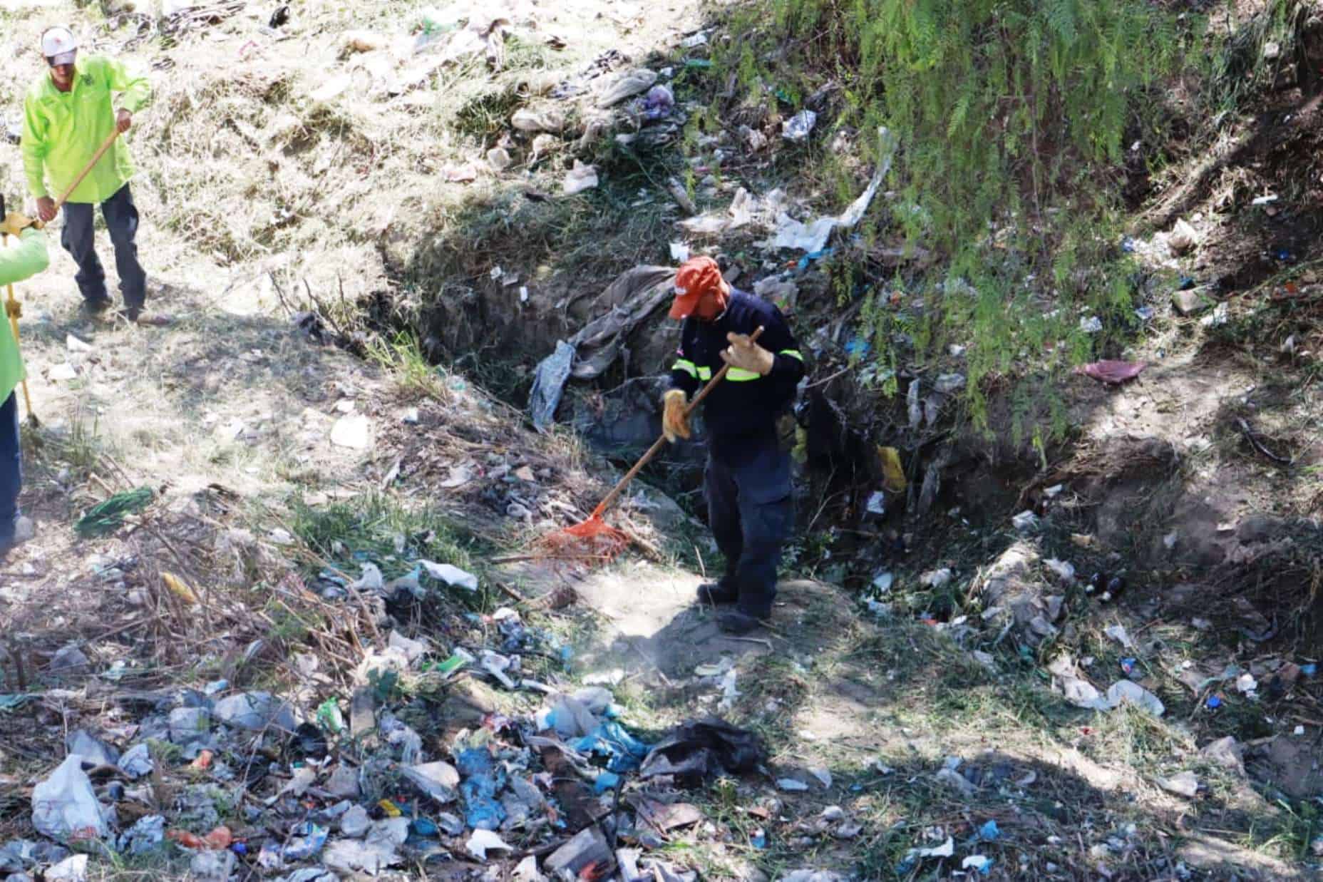 Intensifican Limpieza en Arroyos de Saltillo para Prevenir Inundaciones