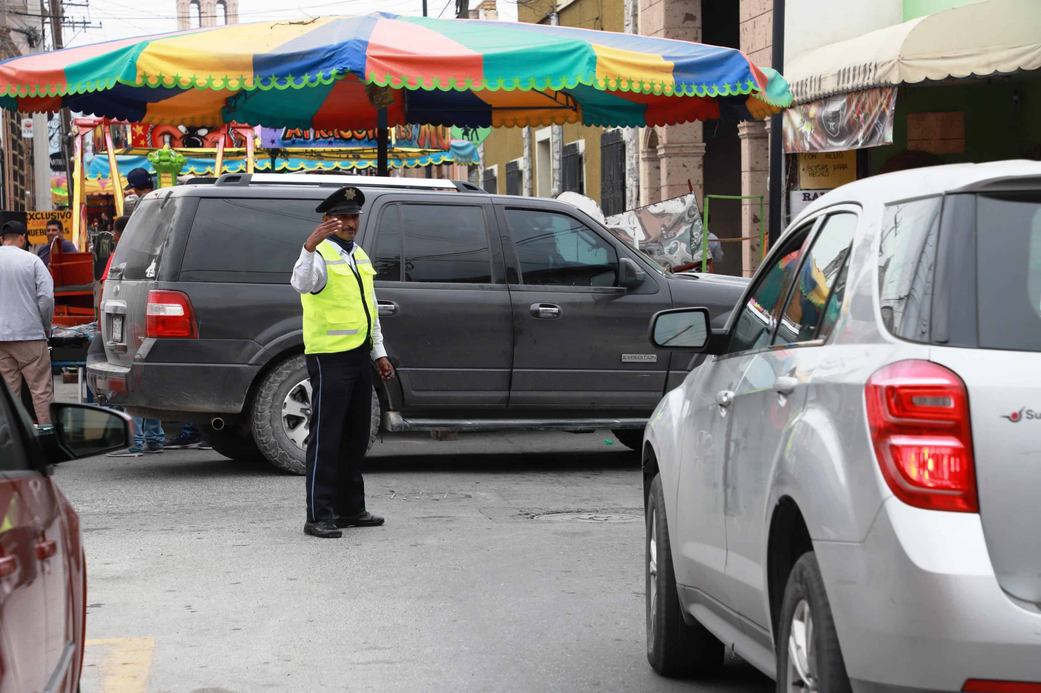 Cierre de calles en Zona Centro de Saltillo por fiesta patronal en iglesia San Francisco