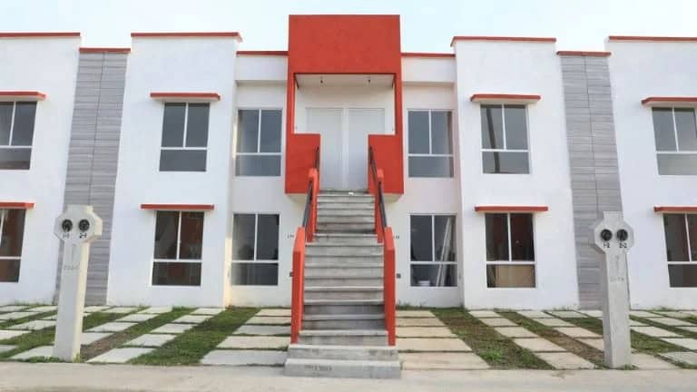 Infonavit entrega las primeras casas del Programa Vivienda Bienestar en Huimanguillo, Tabasco