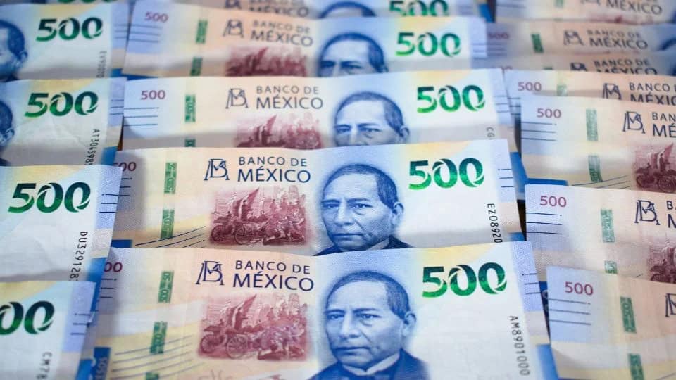 Facturas falsas desfalcan al fisco mexicano en 54,698 millones de pesos