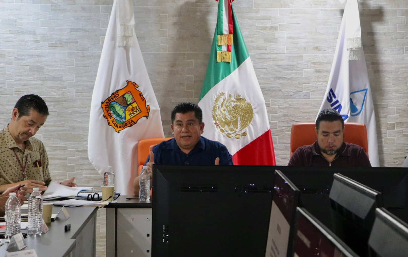 Frena juez intento de destituir a Menera de SIMAS