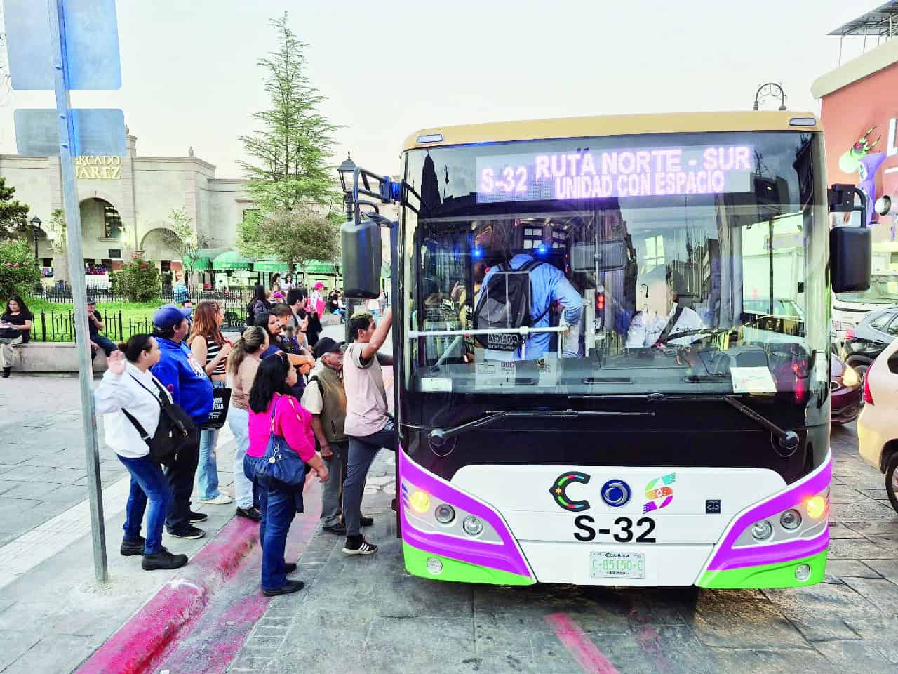 Van en familia en el "Aquí Vamos Gratis"
