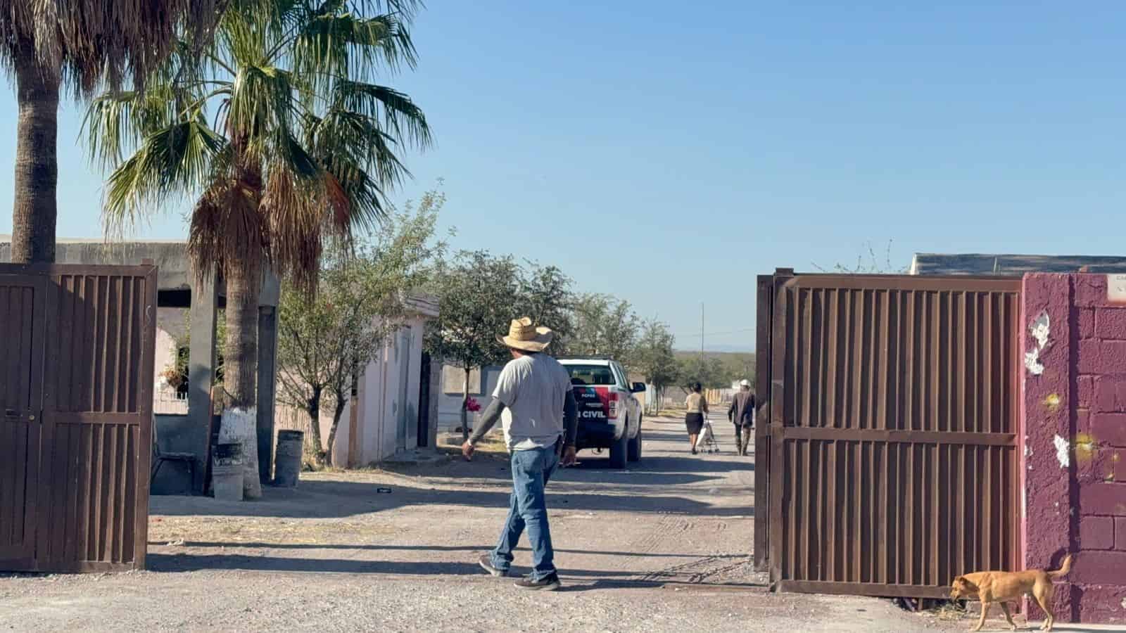 Inician labores de limpieza en panteones de Frontera