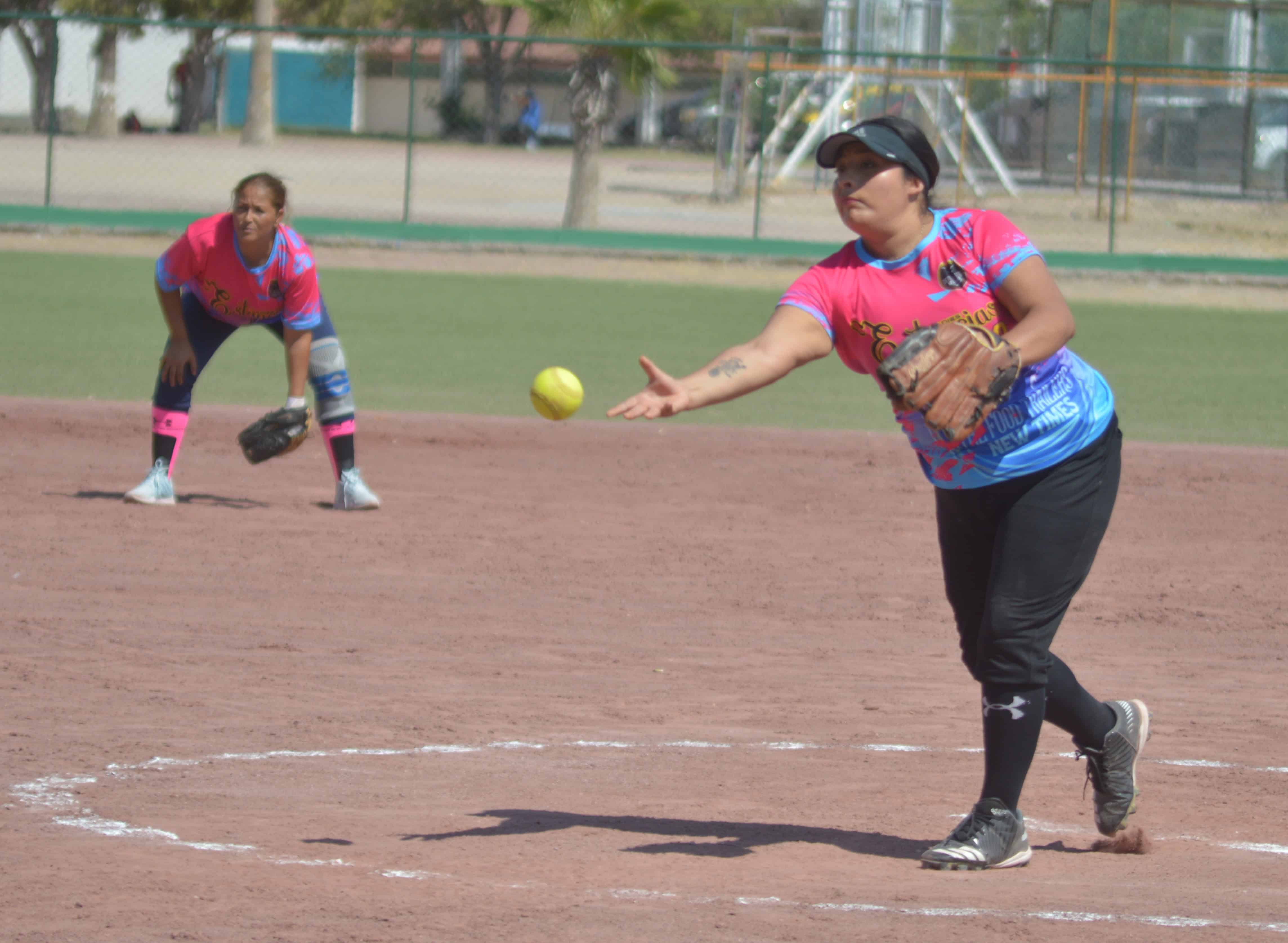 Belinda Garza lidera victoria de Ladies de Estancias en emocionante encuentro de Softbol