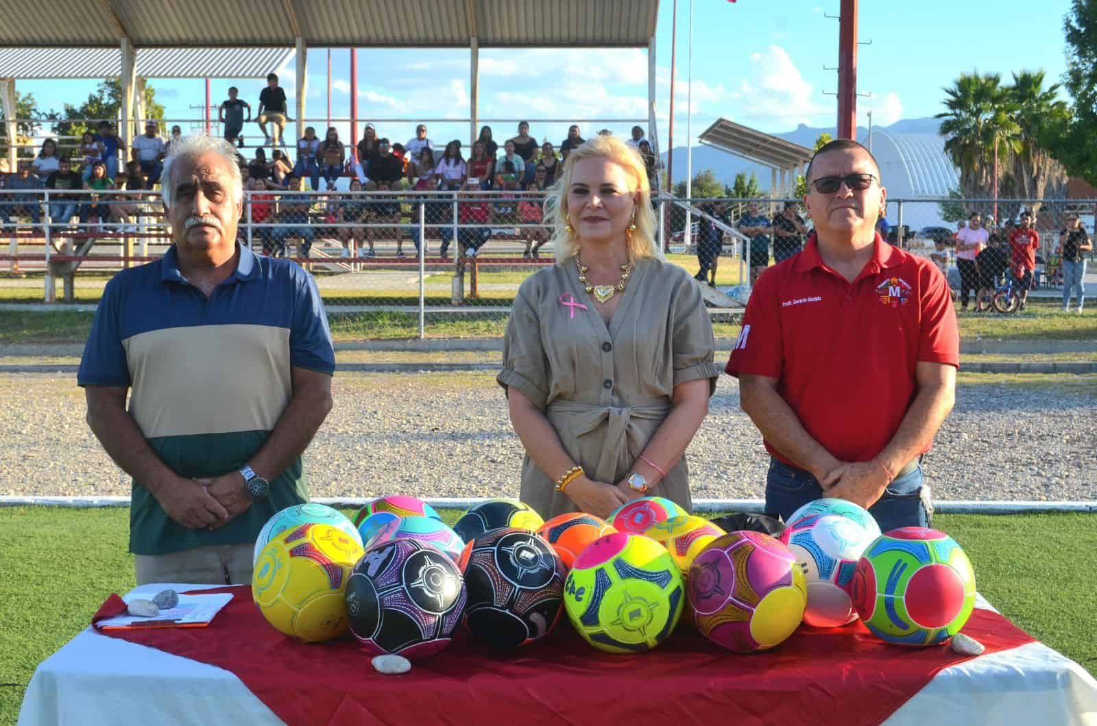 Laura Jiménez Gutiérrez lidera inicio del Torneo Infantil Menor en Múzquiz