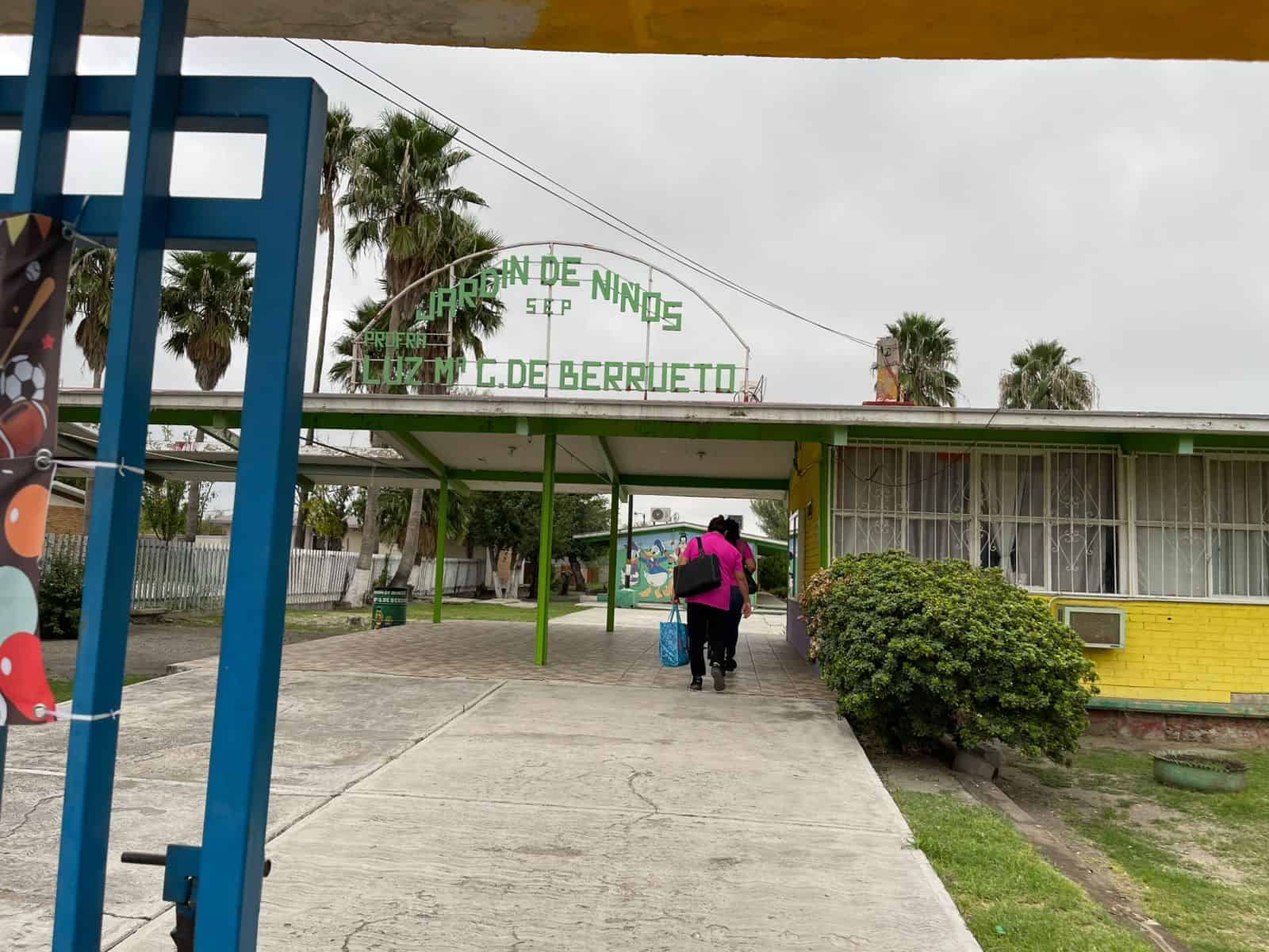 Jardín de Niños Luz María González de Berrueto: Director Alfonso Díaz Ramos