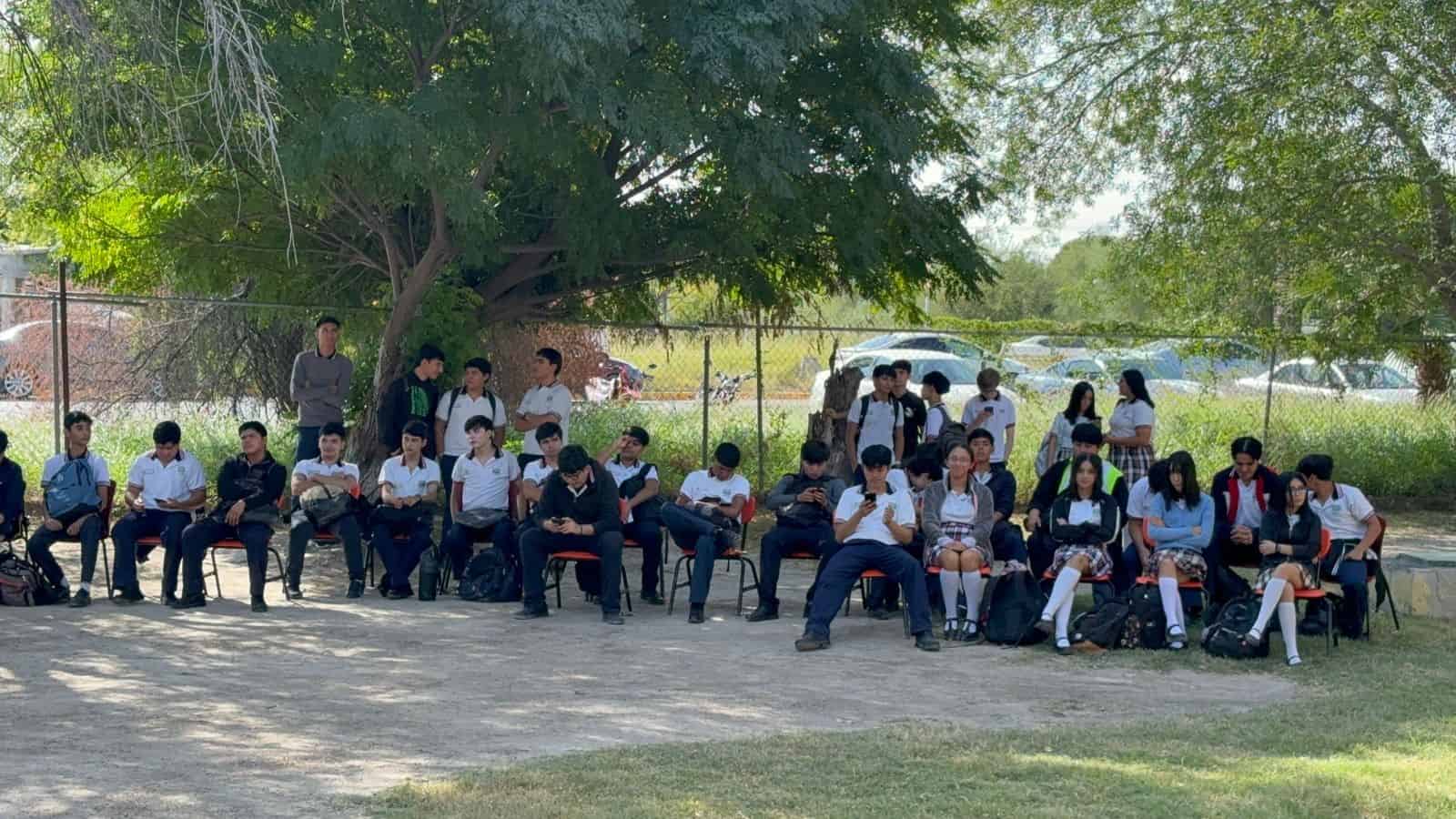 Liliana Salinas advierte sobre violencia familiar en San Buena