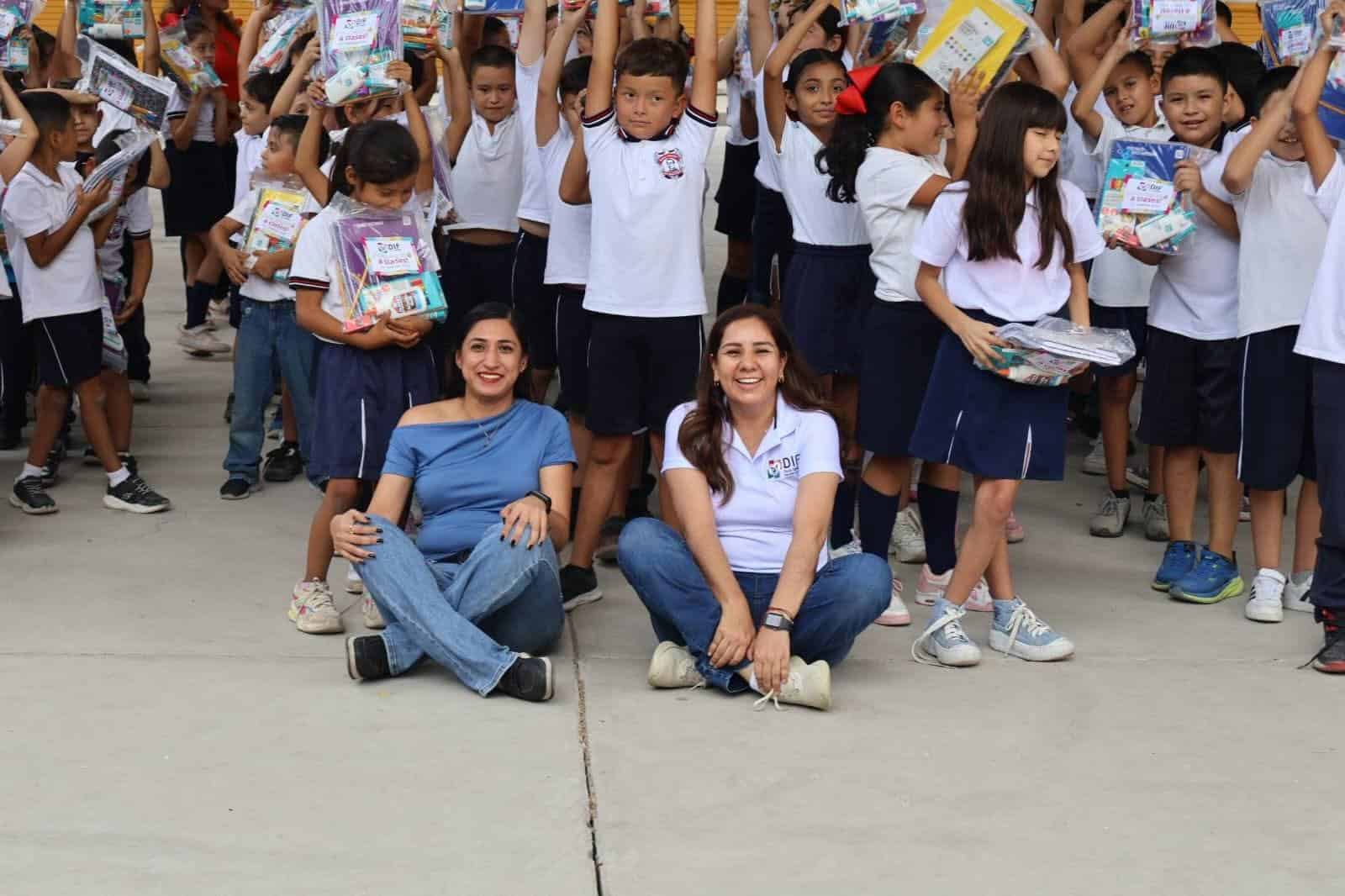 El DIF San Juan de Sabinas lleva apoyo escolar a niños de la zona rural