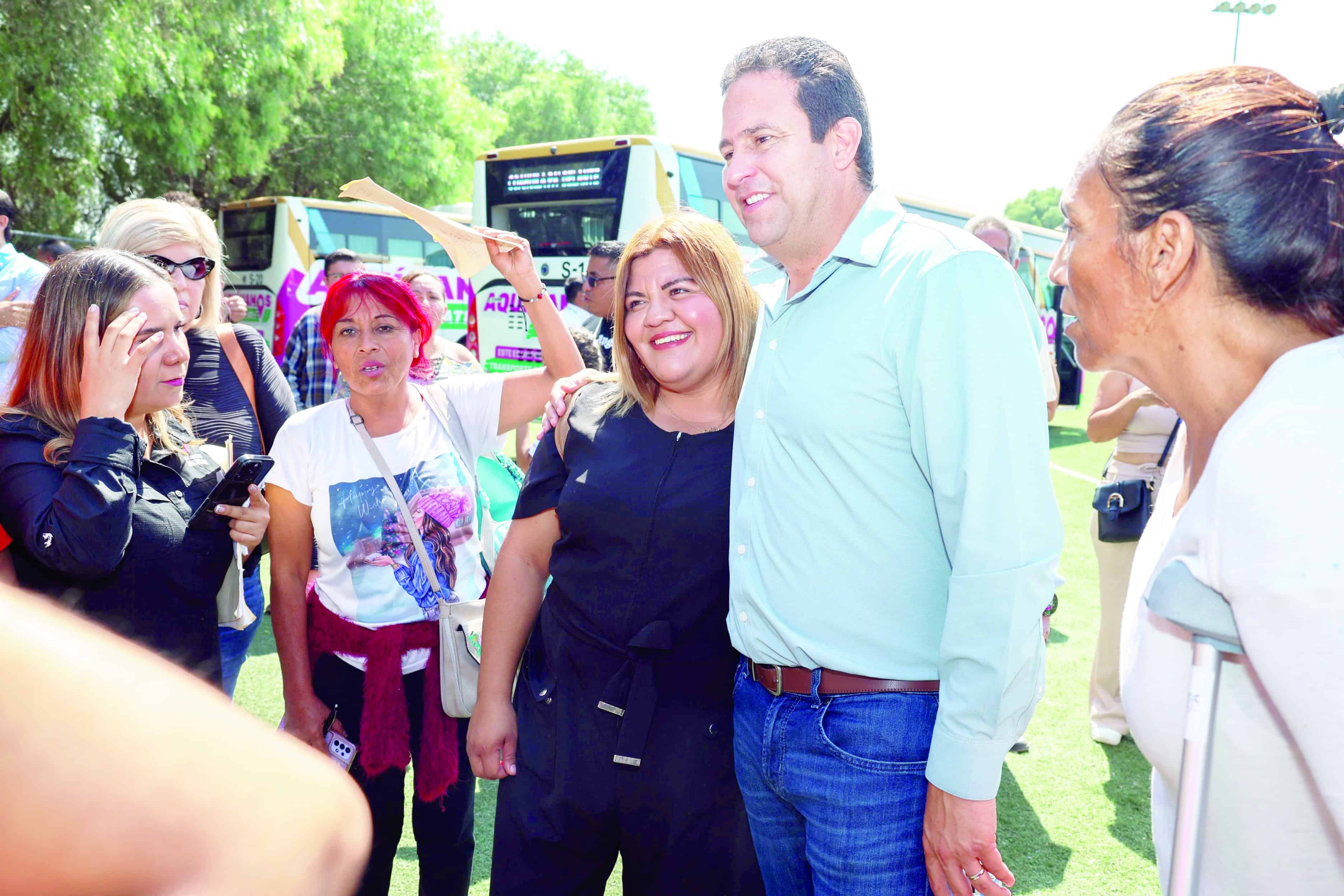 Alcalde de Saltillo garantiza seguridad de mujeres en transporte público