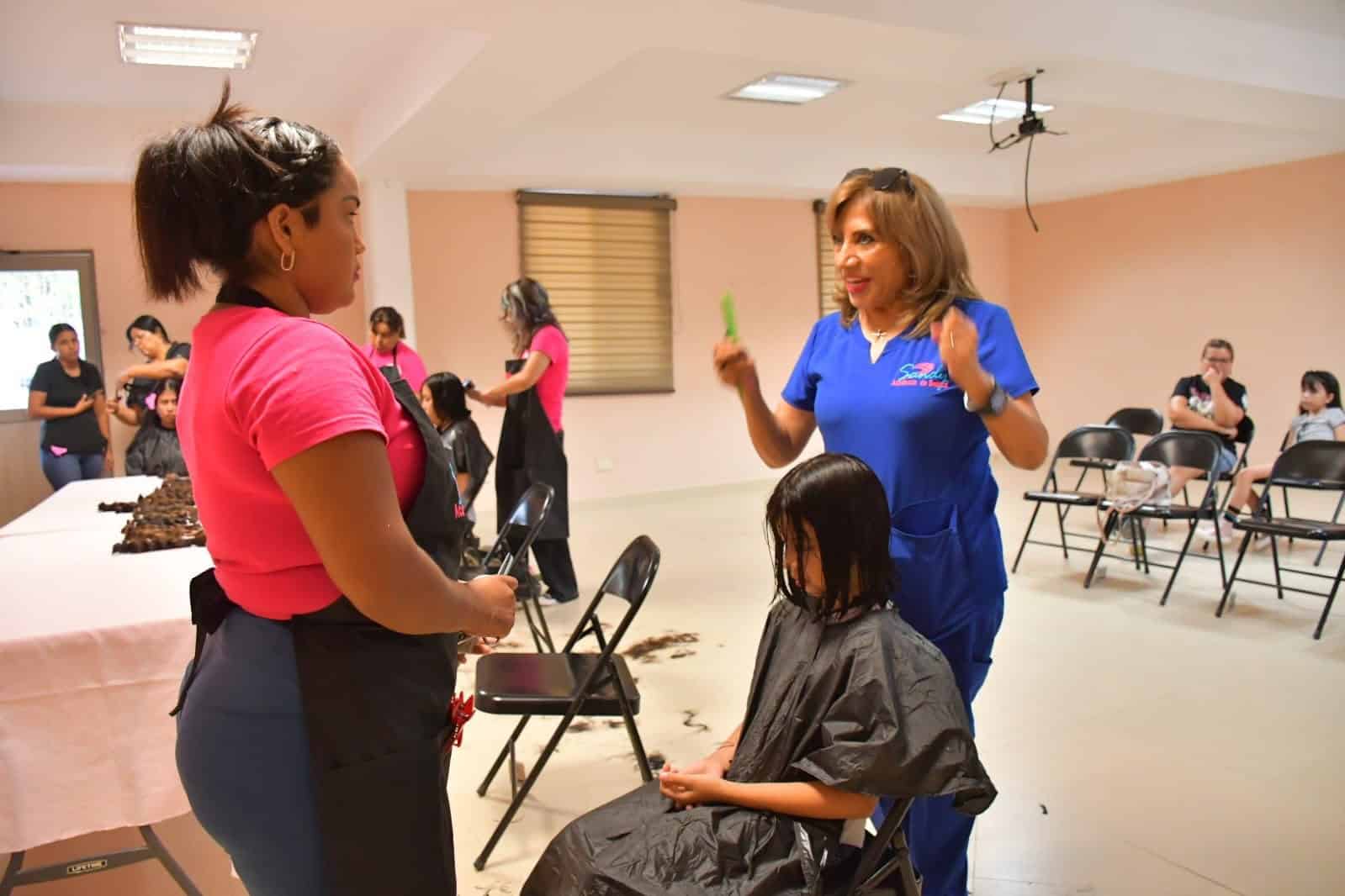 Donan cabello para elaborar pelucas oncológicas en Nava