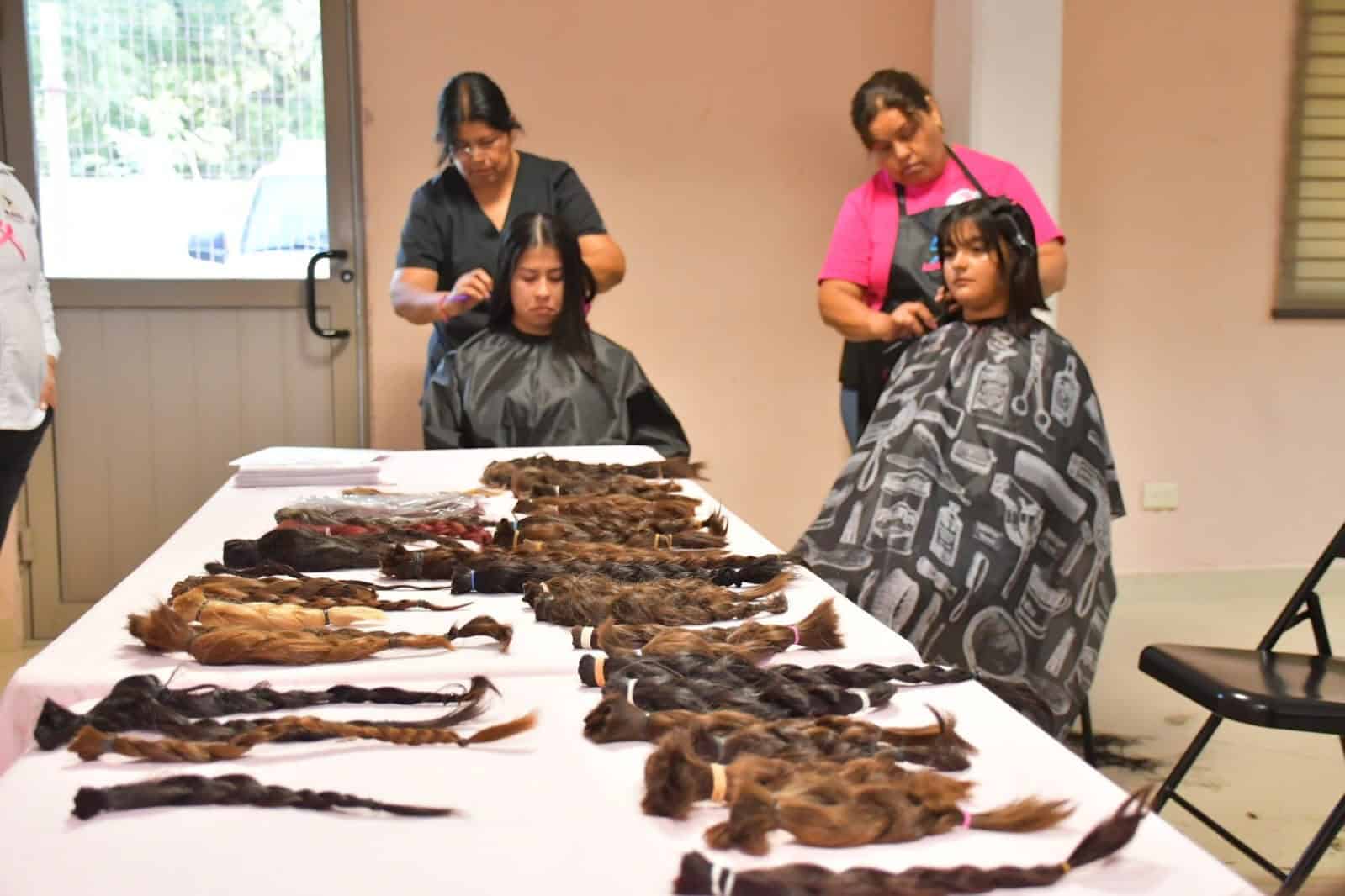 Donan cabello para elaborar pelucas oncológicas en Nava