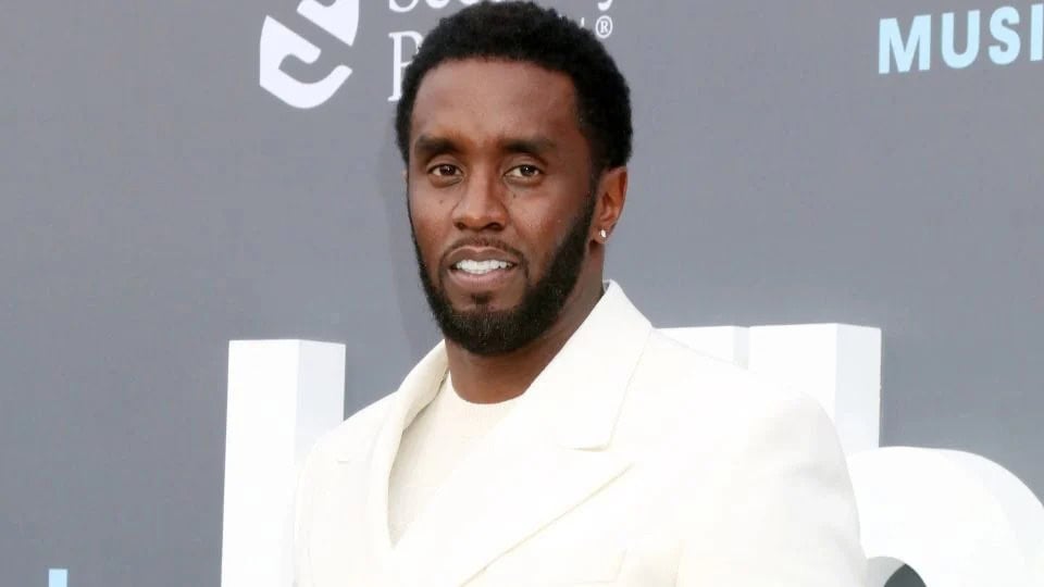 Diddy Combs solicita traslado a prisión federal de baja seguridad