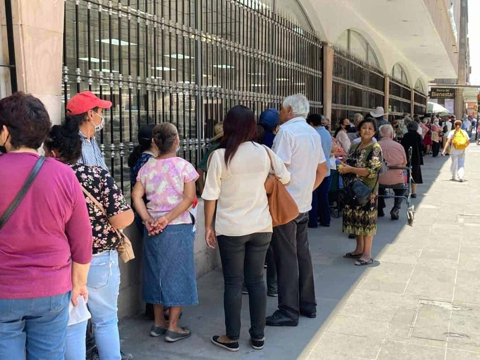 Diputada Edna Dávalos Propone Medidas para Garantizar Acceso a Servicios Bancarios de Adultos Mayores