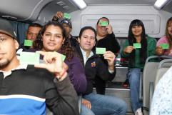Apoya Javier Díaz la economía familiar con el Aquí Vamos Gratis