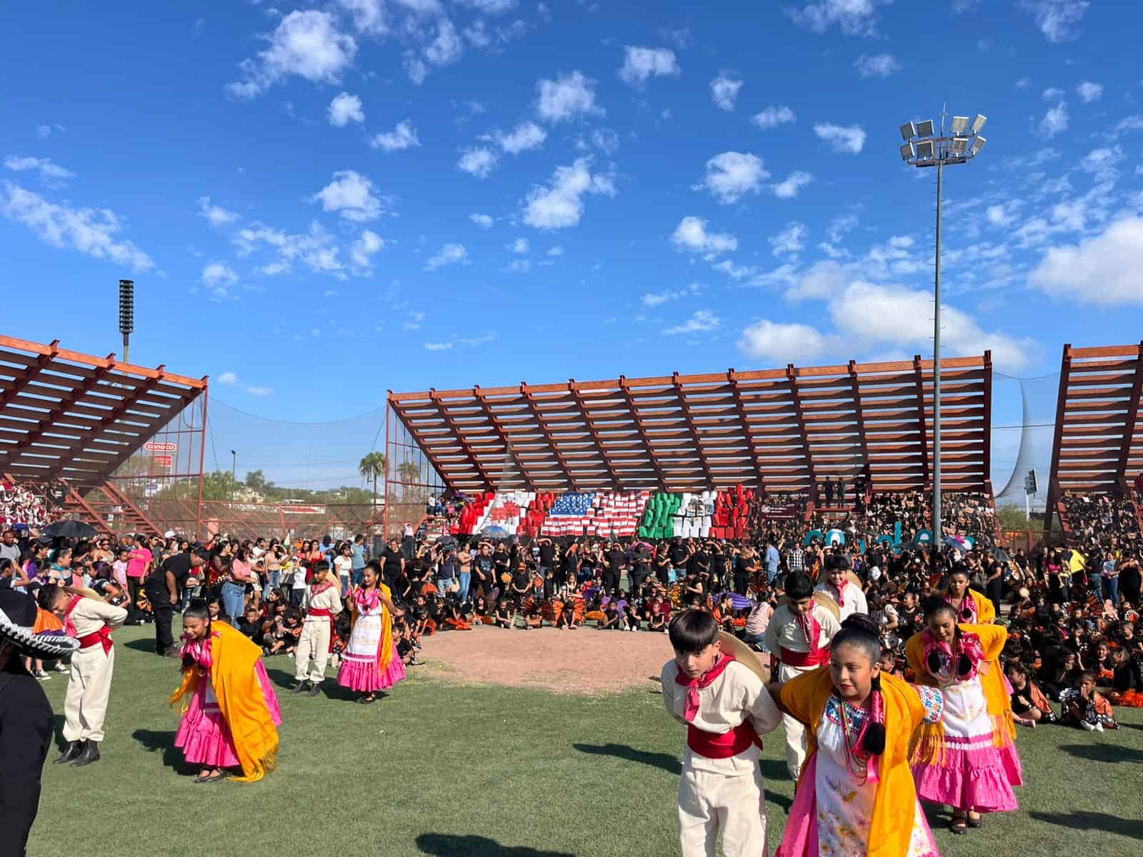 Ciudad Acuña da la bienvenida a la mariposa monarca con fiesta educativa y conciencia ambiental