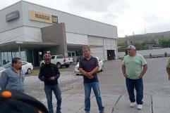 Trabajadores del Sindicato Democrático protestan contra Madisa en Monclova