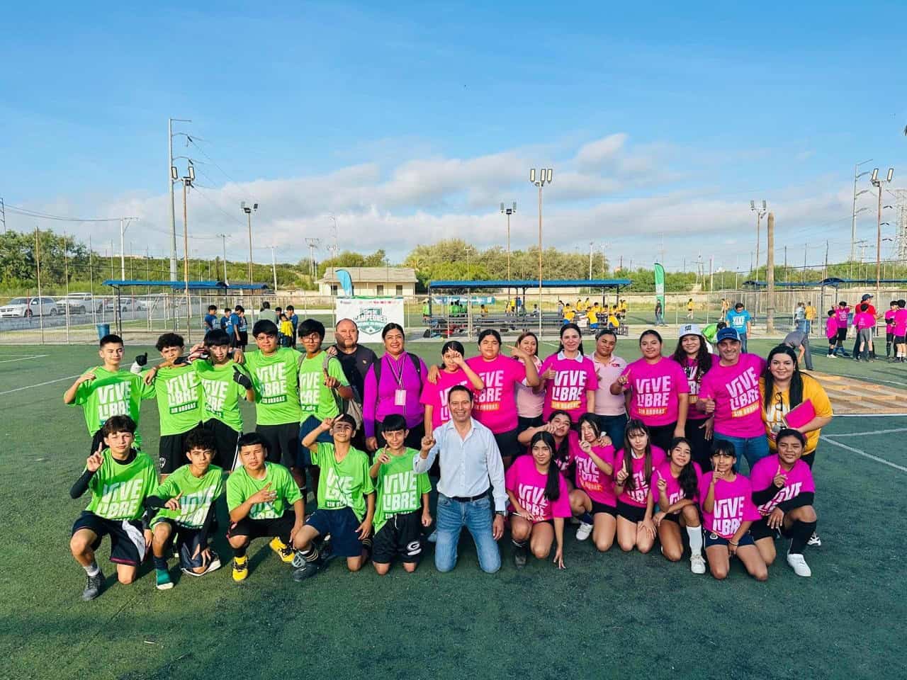 Secundaria Vito Alessio Robles destaca en la Copa de Campeones "Vive Libre, Vive Sin Drogas"