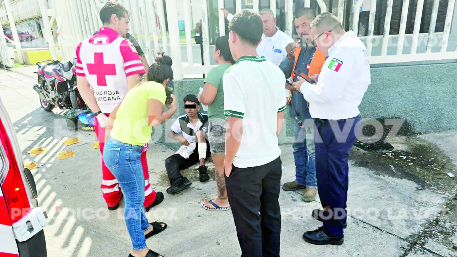Accidente vial en Monclova deja estudiante del Conalep herido